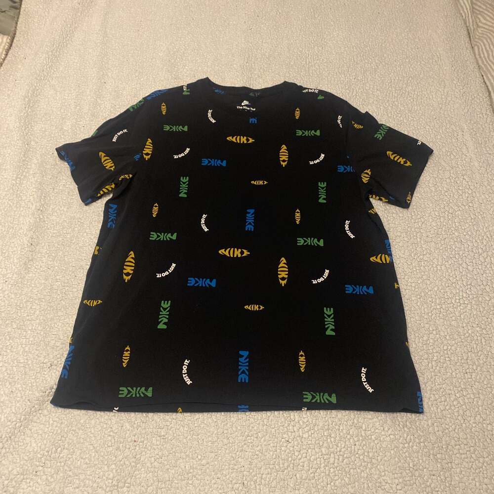 Nike Swoosh 50 All Over Logo Print T-Shirt in Black and Gold. Like new